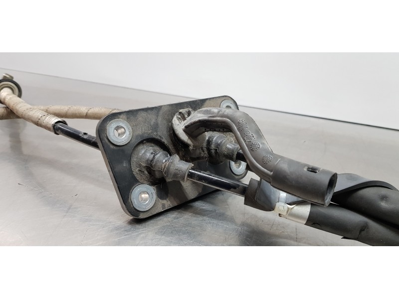 Recambio de varillaje cambio para peugeot boxer furgón gran volumen 335 l3h3 pro bluehdi 130 referencia OEM IAM 1613999780  