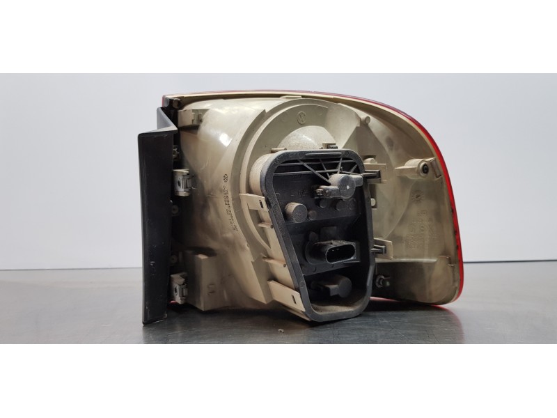 Recambio de piloto trasero izquierdo para volkswagen touareg (7la) tdi r5 referencia OEM IAM 7L6945095P   Recambio de piloto trasero izquierdo para volkswagen touareg (7la) tdi r5 referencia OEM IAM 7L6945095P