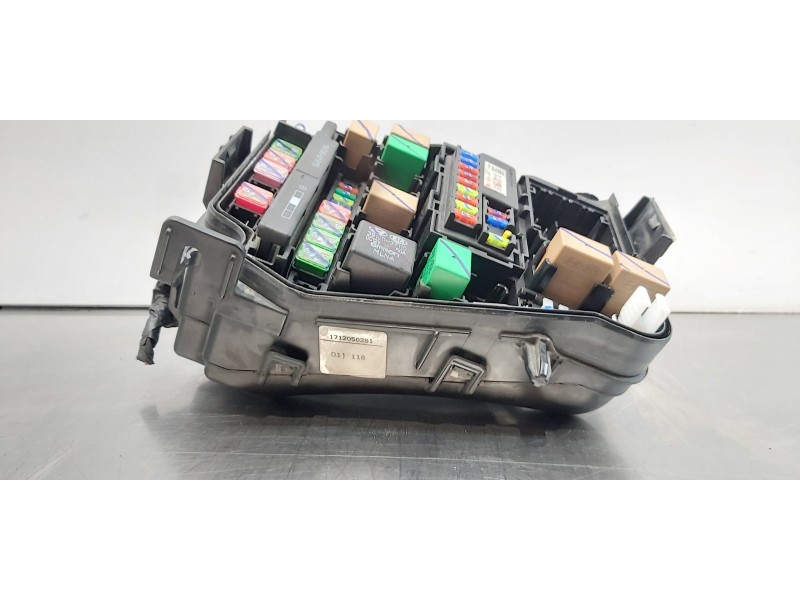 Recambio de caja reles / fusibles para kia carens ( ) drive referencia OEM IAM 919513X110  
