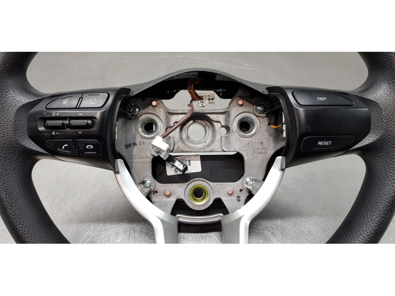 Recambio de volante para kia rio (yb) attract referencia OEM IAM 56100H8040  
