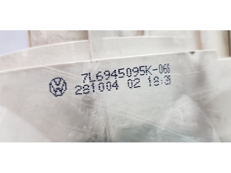 Recambio de piloto trasero izquierdo para volkswagen touareg (7la) tdi r5 referencia OEM IAM 7L6945095P   Recambio de piloto trasero izquierdo para volkswagen touareg (7la) tdi r5 referencia OEM IAM 7L6945095P