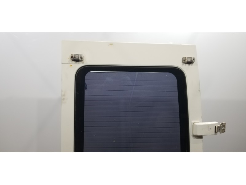 Recambio de puerta trasera derecha para volkswagen lt caja abierta (mod. 1997) lt 28 caja abierta referencia OEM IAM 2D3841080A 