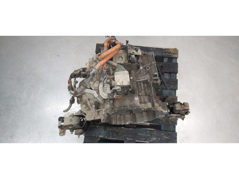 Recambio de caja cambios para toyota auris touring sports (e18) hybrid active referencia OEM IAM 3090047064   Recambio de caja cambios para toyota auris touring sports (e18) hybrid active referencia OEM IAM 3090047064