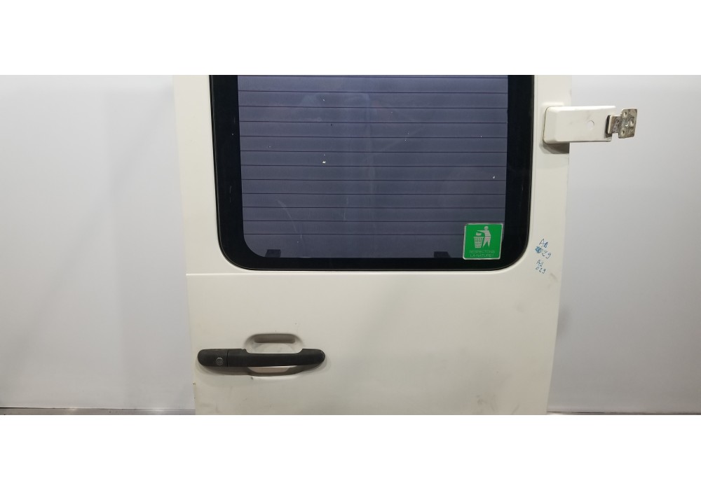 Recambio de puerta trasera derecha para volkswagen lt caja abierta (mod. 1997) lt 28 caja abierta referencia OEM IAM 2D3841080A 