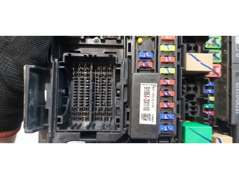 Recambio de caja reles / fusibles para kia carens ( ) drive referencia OEM IAM 919513X110  