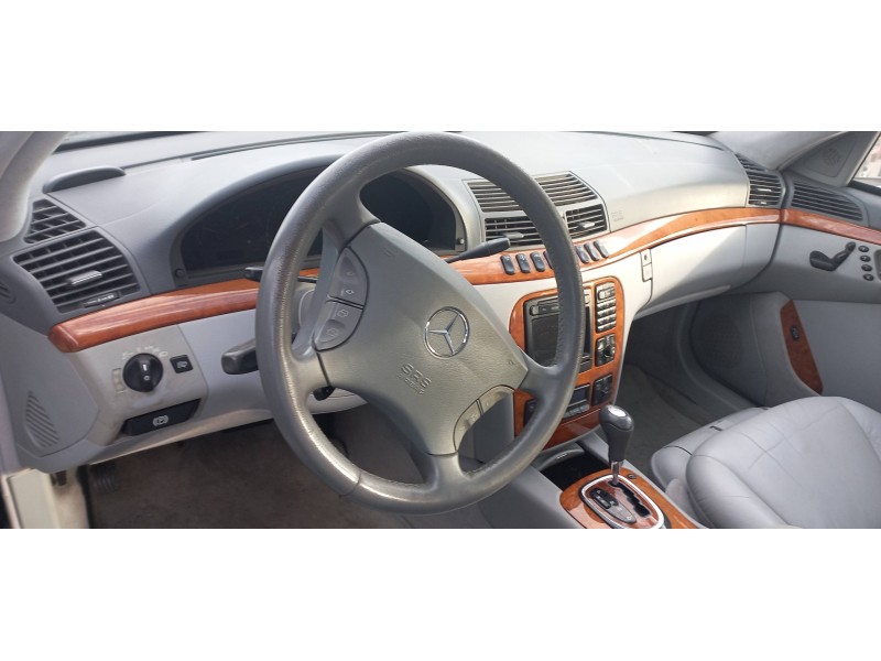 mercedes clase s (w220) berlina del año 2000