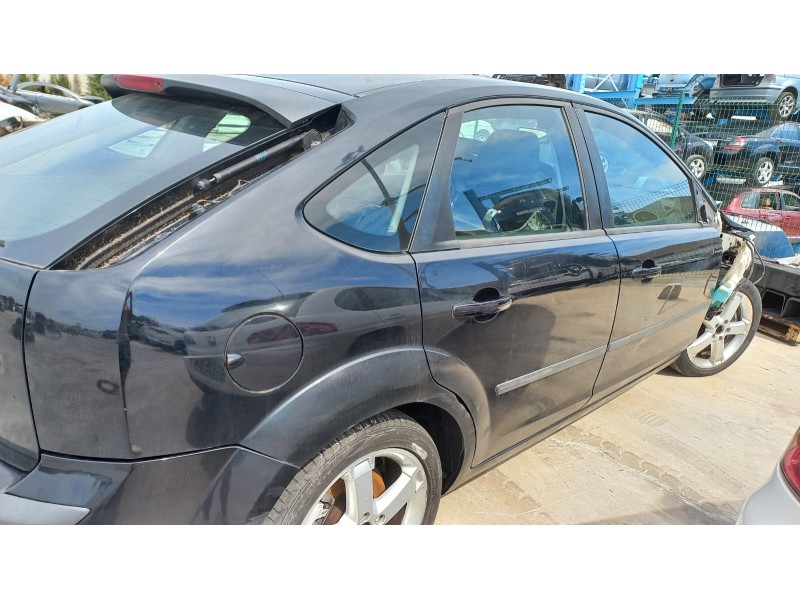 ford focus berlina (cap) del año 2005