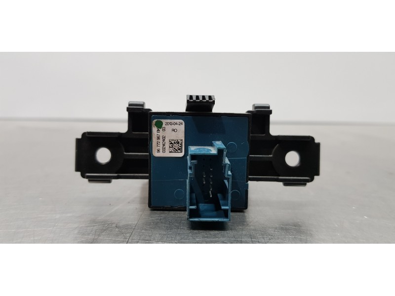 Recambio de freno de mano electrico para peugeot 508 sw allure referencia OEM IAM 96772967BK   Recambio de freno de mano electrico para peugeot 508 sw allure referencia OEM IAM 96772967BK