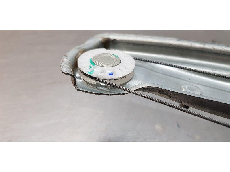 Recambio de elevalunas delantero derecho para ford ka+ ultimate referencia OEM IAM E3B5A23200DE   Recambio de elevalunas delantero derecho para ford ka+ ultimate referencia OEM IAM E3B5A23200DE