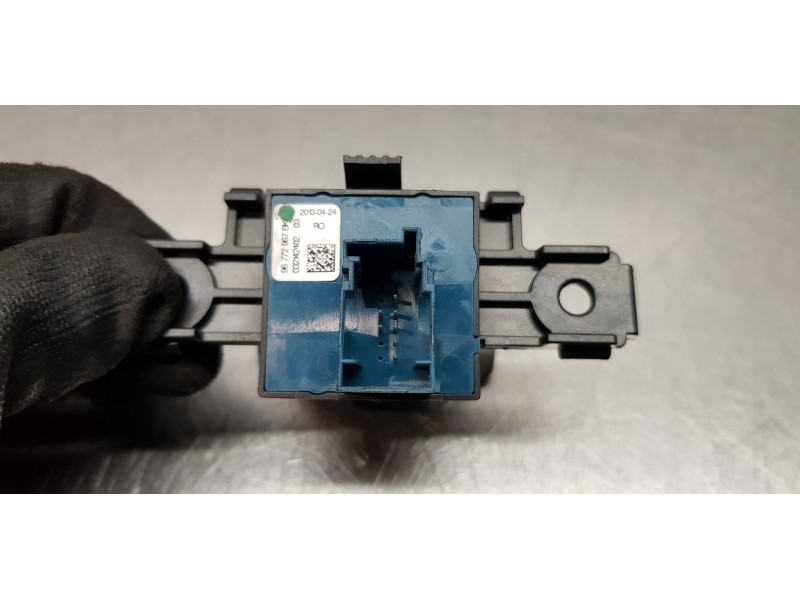 Recambio de freno de mano electrico para peugeot 508 sw allure referencia OEM IAM 96772967BK   Recambio de freno de mano electrico para peugeot 508 sw allure referencia OEM IAM 96772967BK