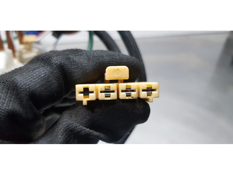 Recambio de aforador para land rover range rover vogue referencia OEM IAM LR040878  