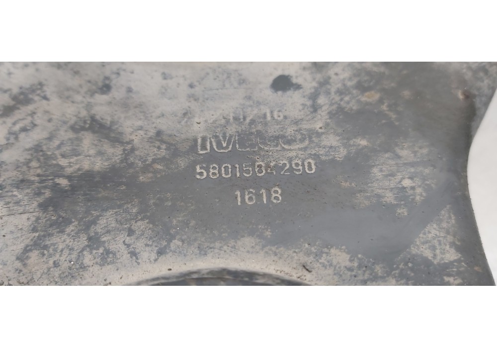 Recambio de brazo suspension superior delantero izquierdo para iveco daily caja cerrada furgon ´2017 referencia OEM IAM 58015642 Recambio de brazo suspension superior delantero izquierdo para iveco daily caja cerrada furgon ´2017 referencia OEM IAM 58015642