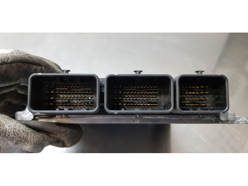 Recambio de centralita motor uce para infiniti ex ex37 gt referencia OEM IAM 237101BN0A  