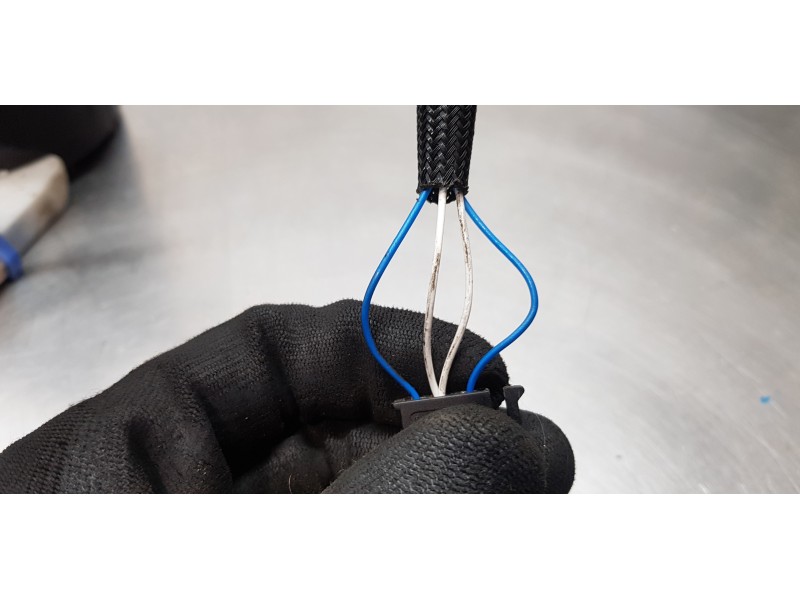 Recambio de aforador para land rover range rover vogue referencia OEM IAM LR040878  