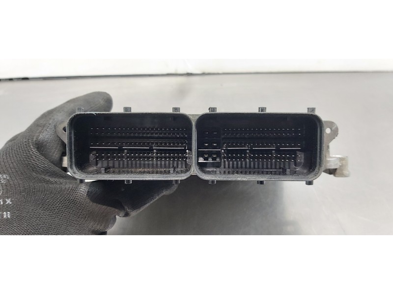 Recambio de centralita motor uce para kia carens ( ) drive referencia OEM IAM 391712A530  