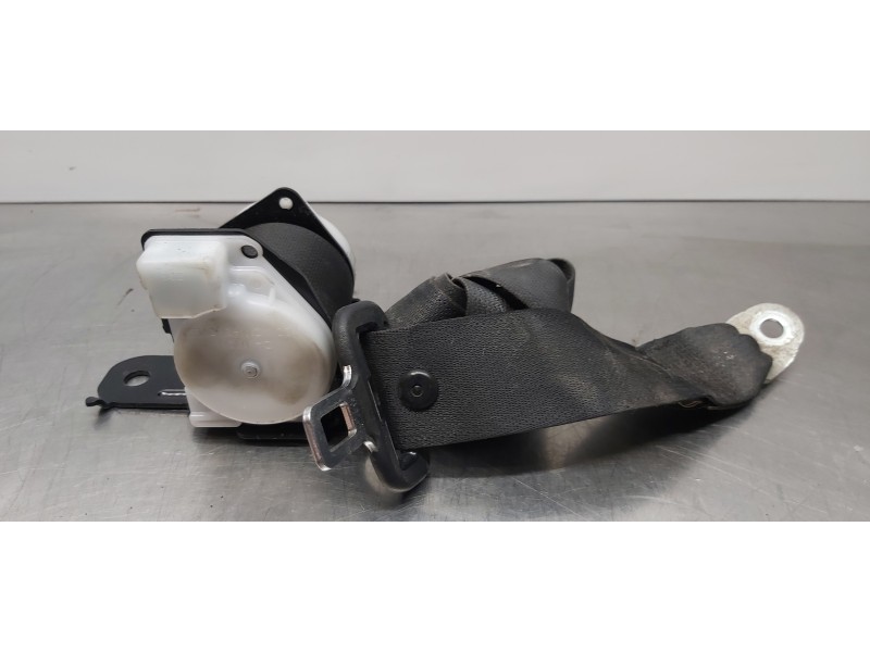 Recambio de cinturon seguridad trasero derecho para toyota auris touring sports (e18) hybrid active referencia OEM IAM 733600272