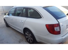 skoda superb combi (3t5) del año 2011 2
