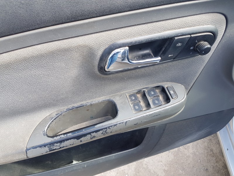 seat cordoba berlina (6l2) del año 2004