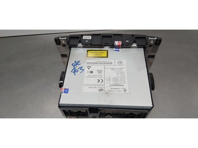 Recambio de sistema audio / radio cd para mercedes clase a (w169) a 150 (169.031) referencia OEM IAM A1698705794  