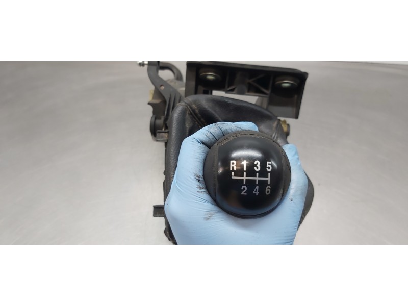 Recambio de palanca cambio para ford transit caja cerrada ´06 ft 330 k trend lkw referencia OEM IAM 1778122 6C1R7C453ND 