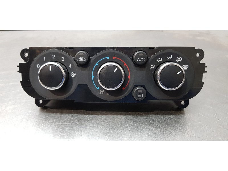 Recambio de mando calefaccion / aire acondicionado para ford ka+ ultimate referencia OEM IAM J7BT19980EC  