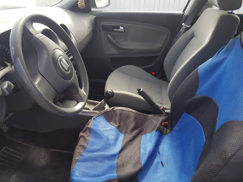 seat cordoba berlina (6l2) del año 2004