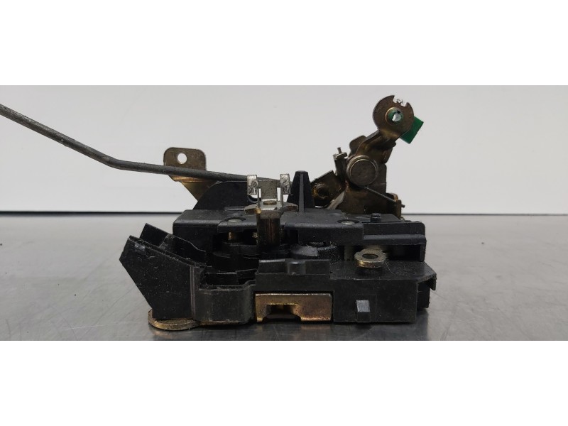 Recambio de cerradura puerta delantera izquierda para renault kangoo (f/kc0) alize referencia OEM IAM 7701046799  