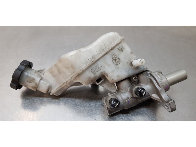 Recambio de bomba freno para kia carens ( ) concept referencia OEM IAM 58510A4800  