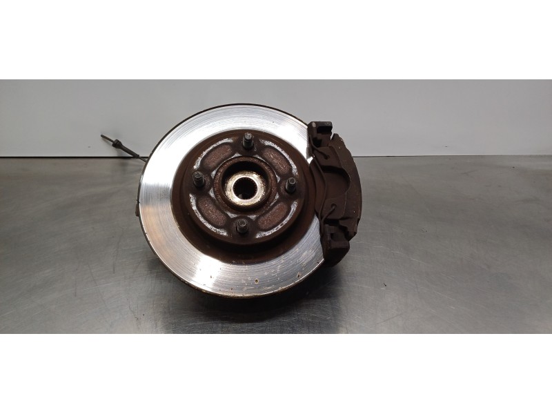 Recambio de mangueta delantera derecha para ford fiesta (cbk) ambiente referencia OEM IAM 1474306 2S613K185AE 