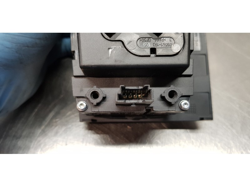 Recambio de mando multifuncion para bmw serie x3 (g01) xdrive20d referencia OEM IAM 65825A64226  