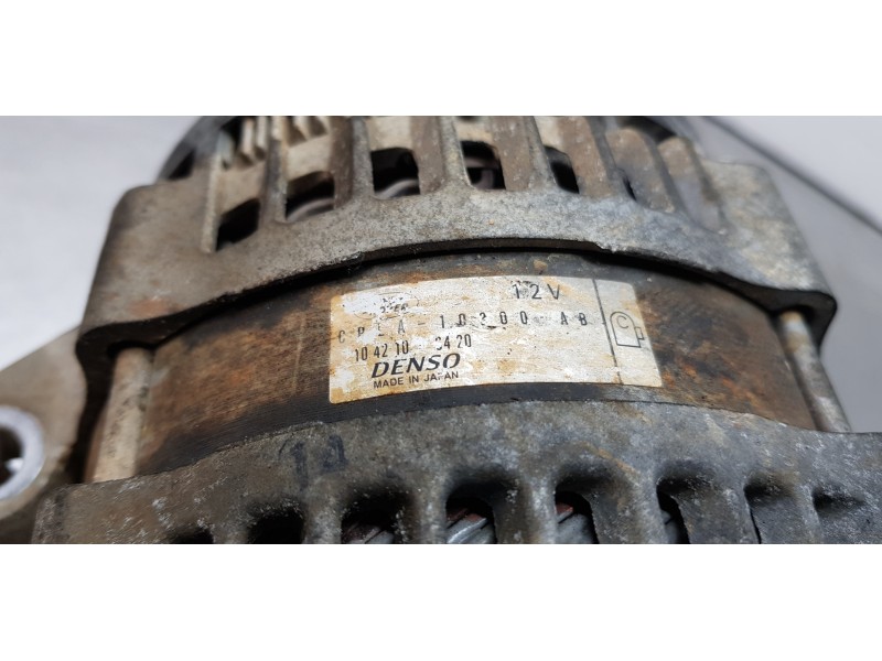 Recambio de alternador para land rover range rover vogue referencia OEM IAM LR034013  