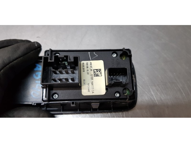 Recambio de mando elevalunas delantero izquierdo para ford ka+ ultimate referencia OEM IAM G1B514A132CA   Recambio de mando elevalunas delantero izquierdo para ford ka+ ultimate referencia OEM IAM G1B514A132CA