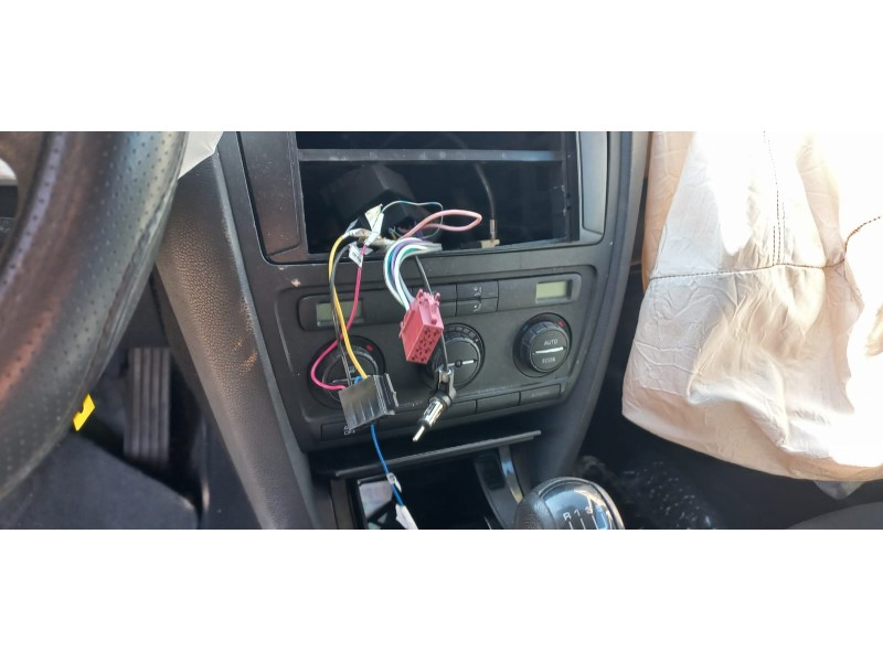 skoda octavia berlina (1z3) del año 2005