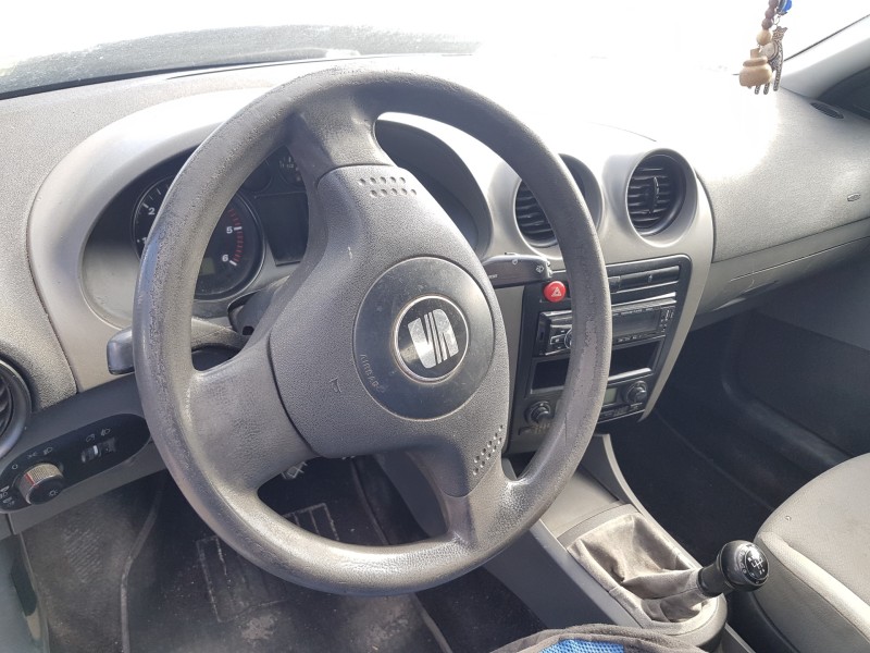 seat cordoba berlina (6l2) del año 2004