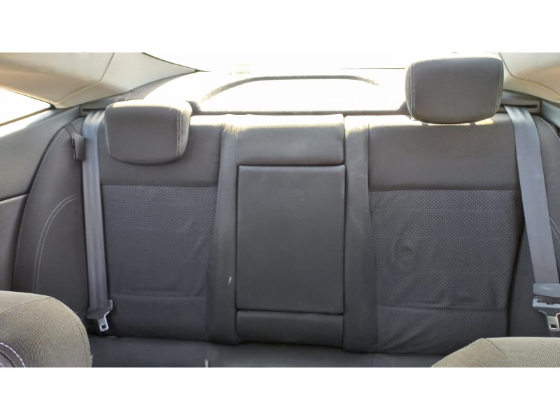 renault laguna coupe del año 2009