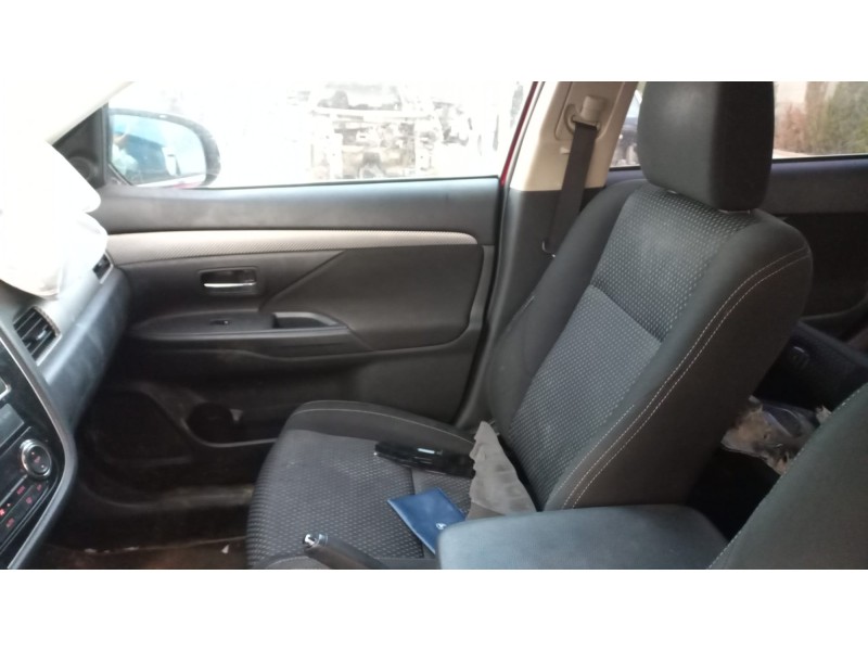 mitsubishi outlander (gf0) del año 2017