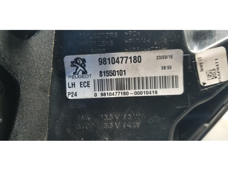 Recambio de piloto trasero izquierdo para peugeot 3008 allure referencia OEM IAM 9810477180  