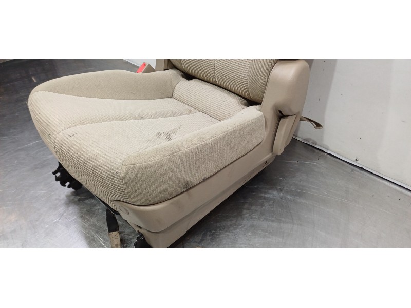 Recambio de asientos tercera fila ( pareja ) para kia carnival 2.9 crdi vgt concept referencia OEM IAM 895104D411   Recambio de asientos tercera fila ( pareja ) para kia carnival 2.9 crdi vgt concept referencia OEM IAM 895104D411