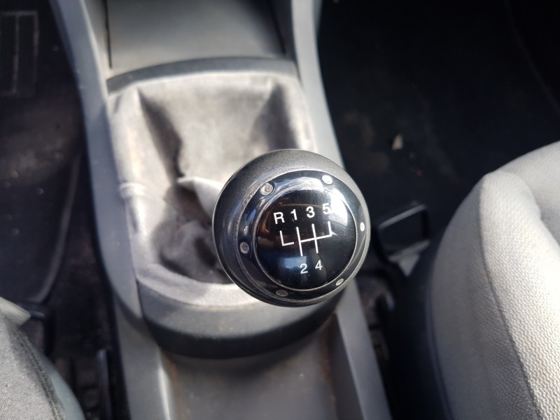 seat cordoba berlina (6l2) del año 2004