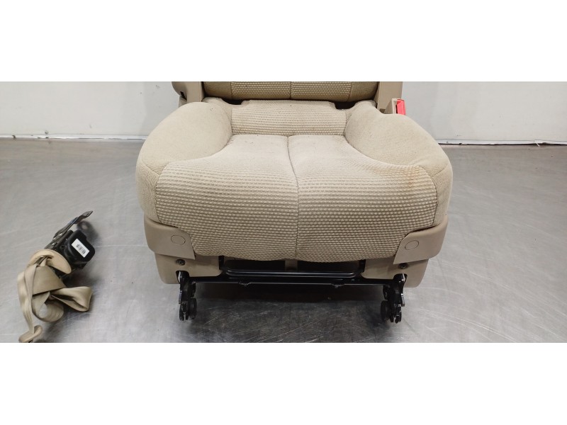 Recambio de asientos tercera fila ( pareja ) para kia carnival 2.9 crdi vgt concept referencia OEM IAM 895104D411   Recambio de asientos tercera fila ( pareja ) para kia carnival 2.9 crdi vgt concept referencia OEM IAM 895104D411