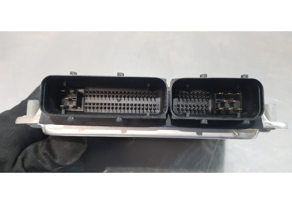 Recambio de centralita motor uce para porsche cayenne (typ 9pa) s referencia OEM IAM 22906032BT  