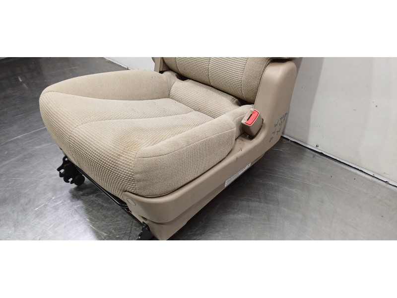 Recambio de asientos tercera fila ( pareja ) para kia carnival 2.9 crdi vgt concept referencia OEM IAM 895104D411   Recambio de asientos tercera fila ( pareja ) para kia carnival 2.9 crdi vgt concept referencia OEM IAM 895104D411