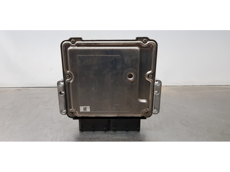 Recambio de centralita motor uce para kia carens ( ) concept referencia OEM IAM 391712A545  