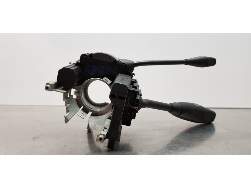 Recambio de mando intermitentes para mercedes clase cls (w219) 350 (219.356) referencia OEM IAM A1715402245 A1715402445 