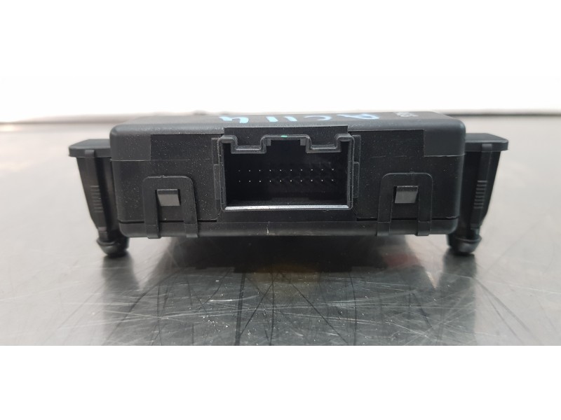 Recambio de modulo electronico para porsche cayenne (typ 9pa) s referencia OEM IAM 7L5907530A  