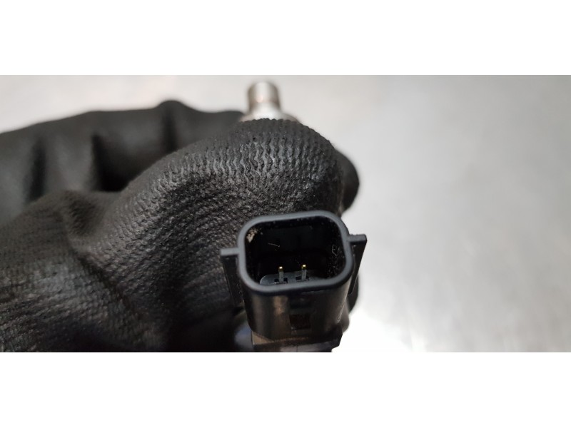 Recambio de inyector para renault scenic iii limited referencia OEM IAM H8200769153  