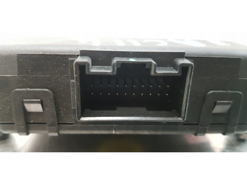 Recambio de modulo electronico para porsche cayenne (typ 9pa) s referencia OEM IAM 7L5907530A  