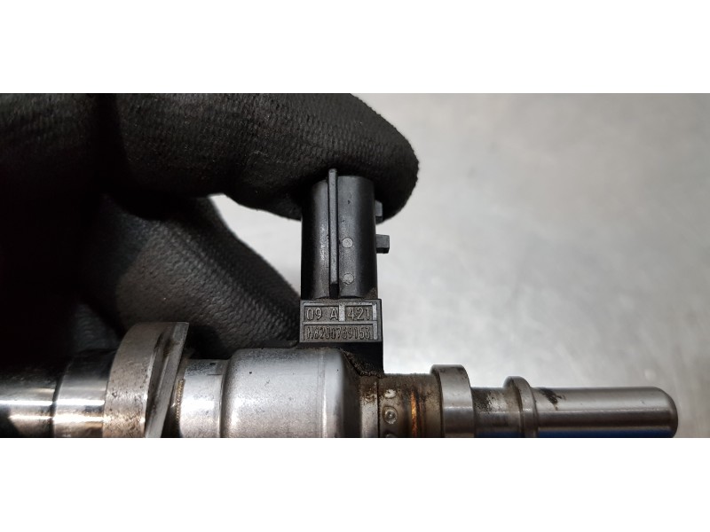 Recambio de inyector para renault scenic iii limited referencia OEM IAM H8200769153  