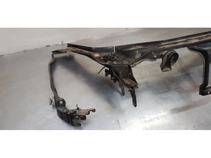 Recambio de travesaño superior para mercedes clase cls (w219) 350 (219.356) referencia OEM IAM A2196200916  