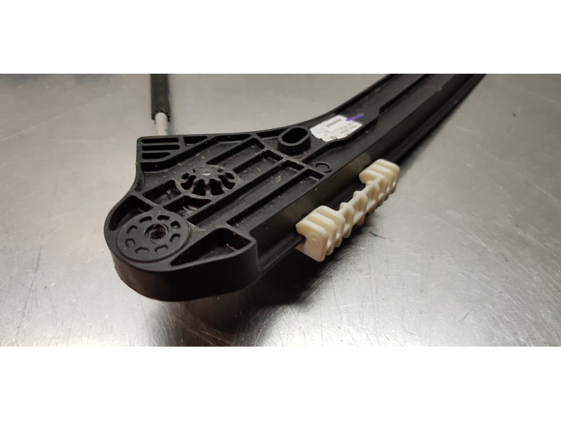 Recambio de elevalunas delantero derecho para peugeot 3008 active referencia OEM IAM 9830389280 9829482280  Recambio de elevalunas delantero derecho para peugeot 3008 active referencia OEM IAM 9830389280 9829482280